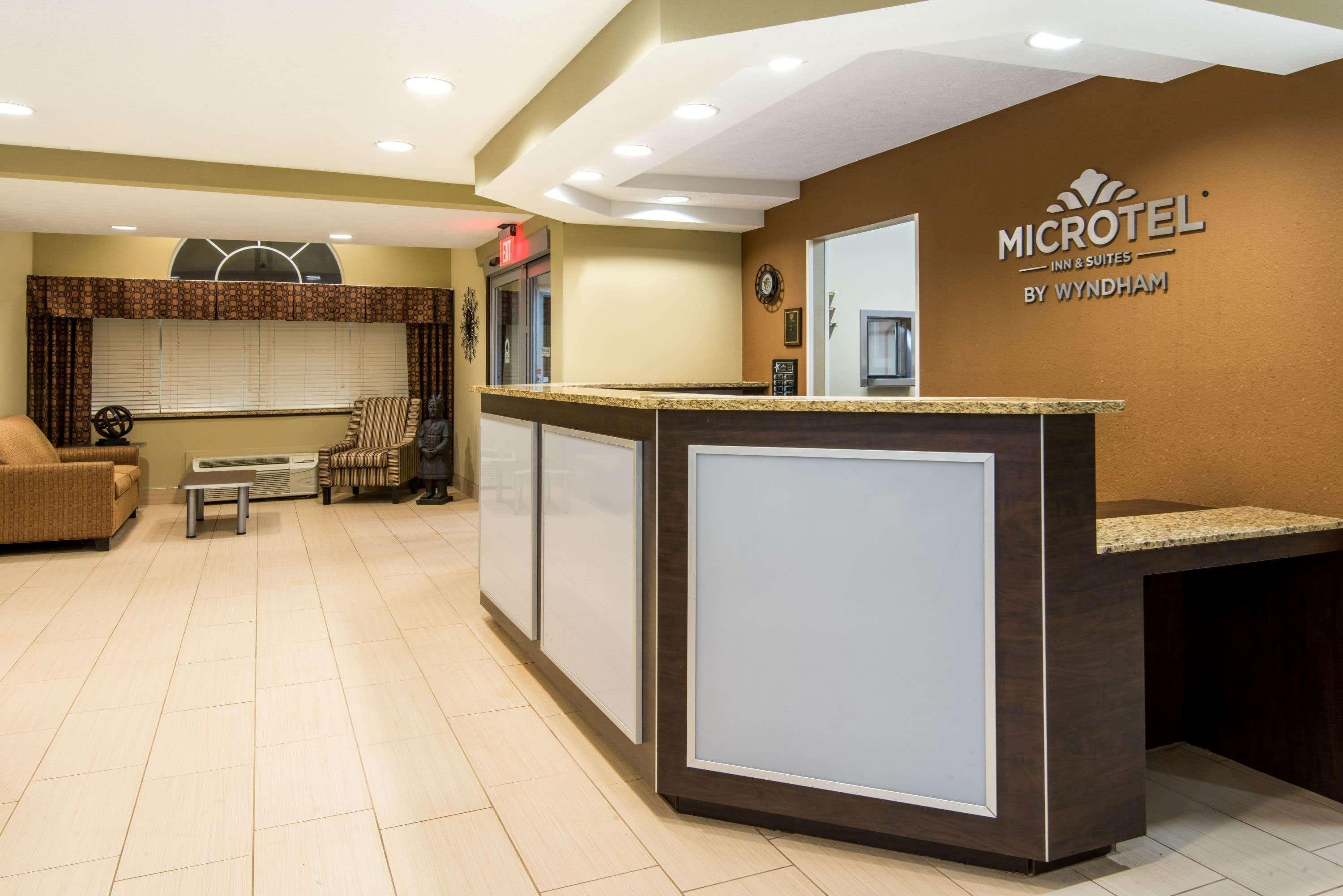 Microtel Inn And Suites North Canton Eksteriør bilde